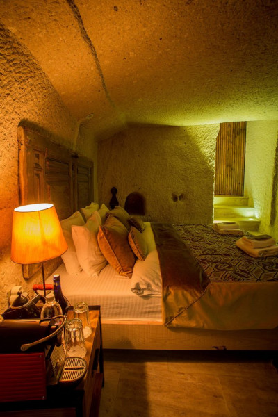 Premier Cave Suite