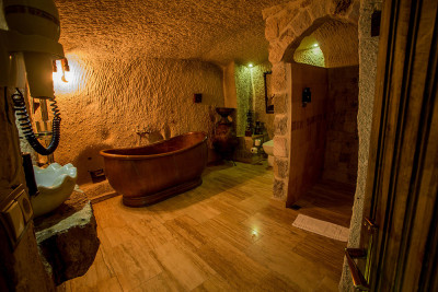 Premier Cave Suite